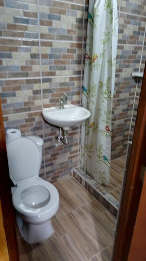 Hostal Cano Nevera Ла-Макарена Экстерьер фото